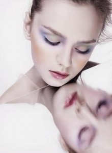 shu_emura