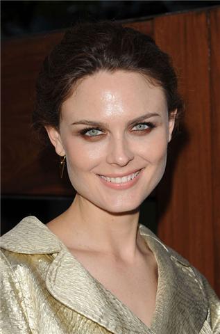 emily-deschanel emily-deschanel