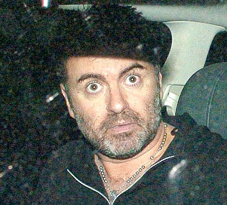 GEORGE MICHAEL GETS THE MUNCHIES IN THE MIDDLE OF THE NIGHT* EXC GEORGE MICHAEL GETS THE MUNCHIES IN THE MIDDLE OF THE NIGHT* EXC